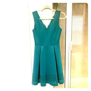 Alya Green dress